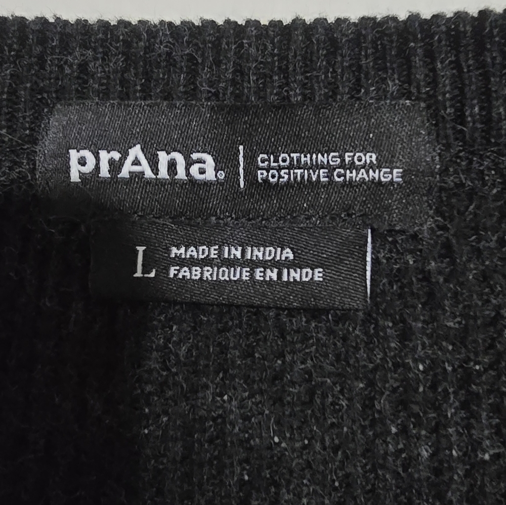 prAna Milani Henley Size L - Picture 6 of 8